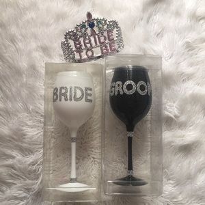 Soon to be married •new / never opened or used set